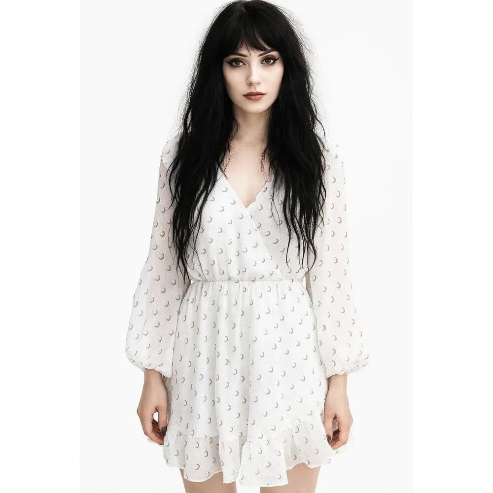 NWT NSR Womens Black Crescent Moon Long Sleeve Flowy Witchy White Dress
